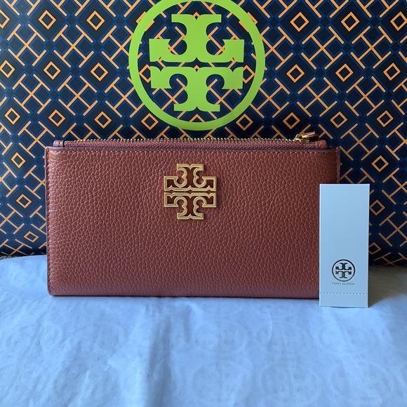 Tory Burch Handbags - Tory Burch Britten Slim Envelope Wallet Clutch